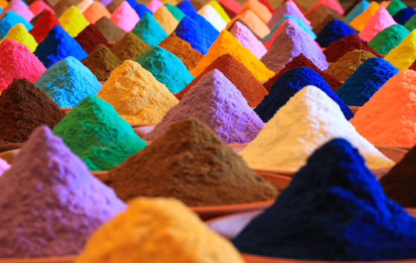 Сравнение органических и неорганических пигментов: преимущества и ограничения