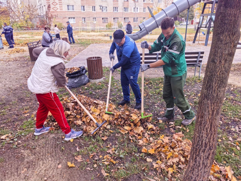Месячник3.jpg Месячник3.jpg