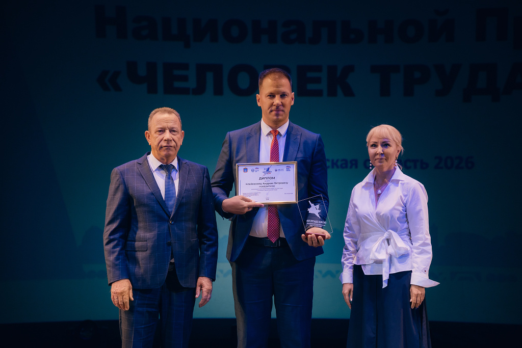 BAV_3481.jpg BAV_3481.jpg